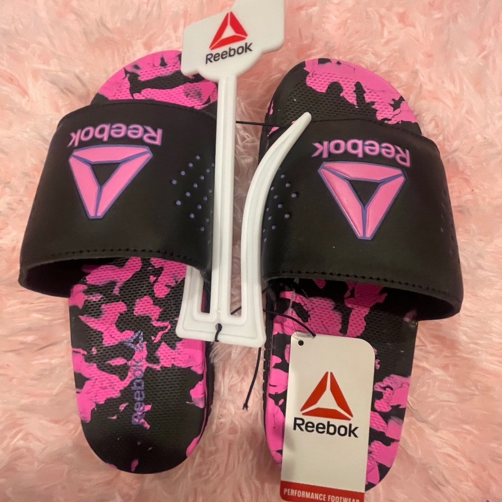 Brand new Reebok sport sandals